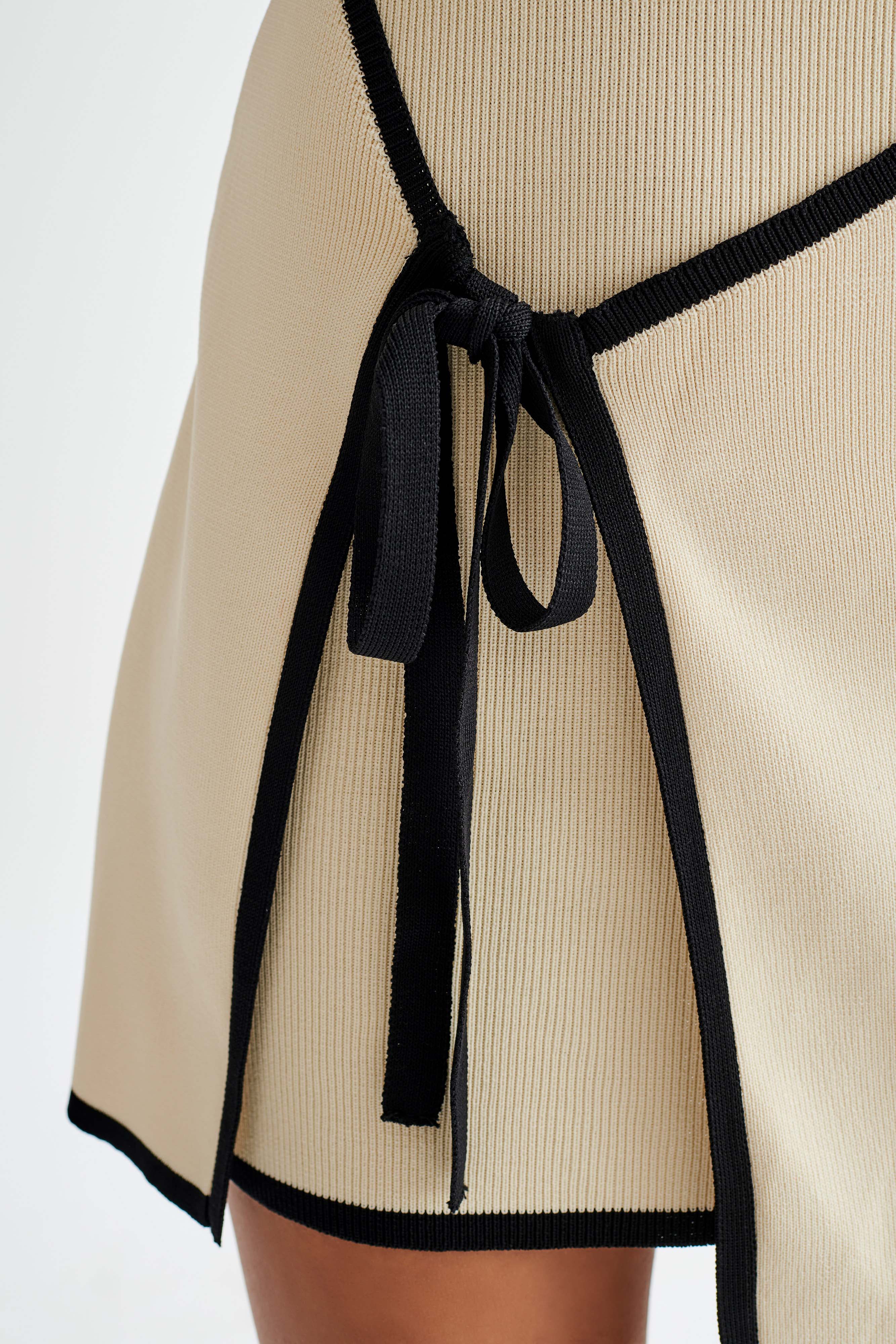 STRAPLESS KNIT MINI DRESS