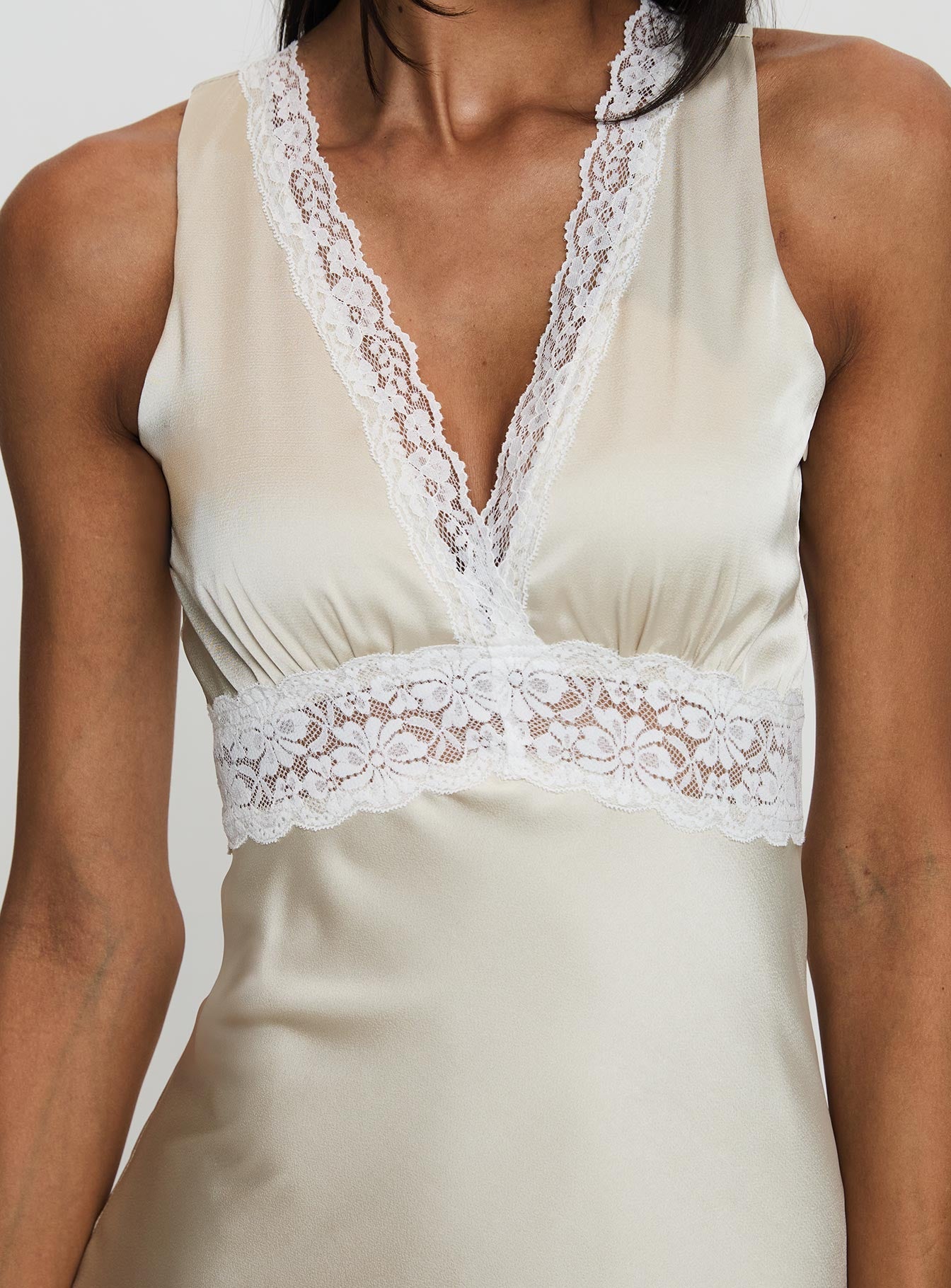 Aurelia Lace Maxi Dress