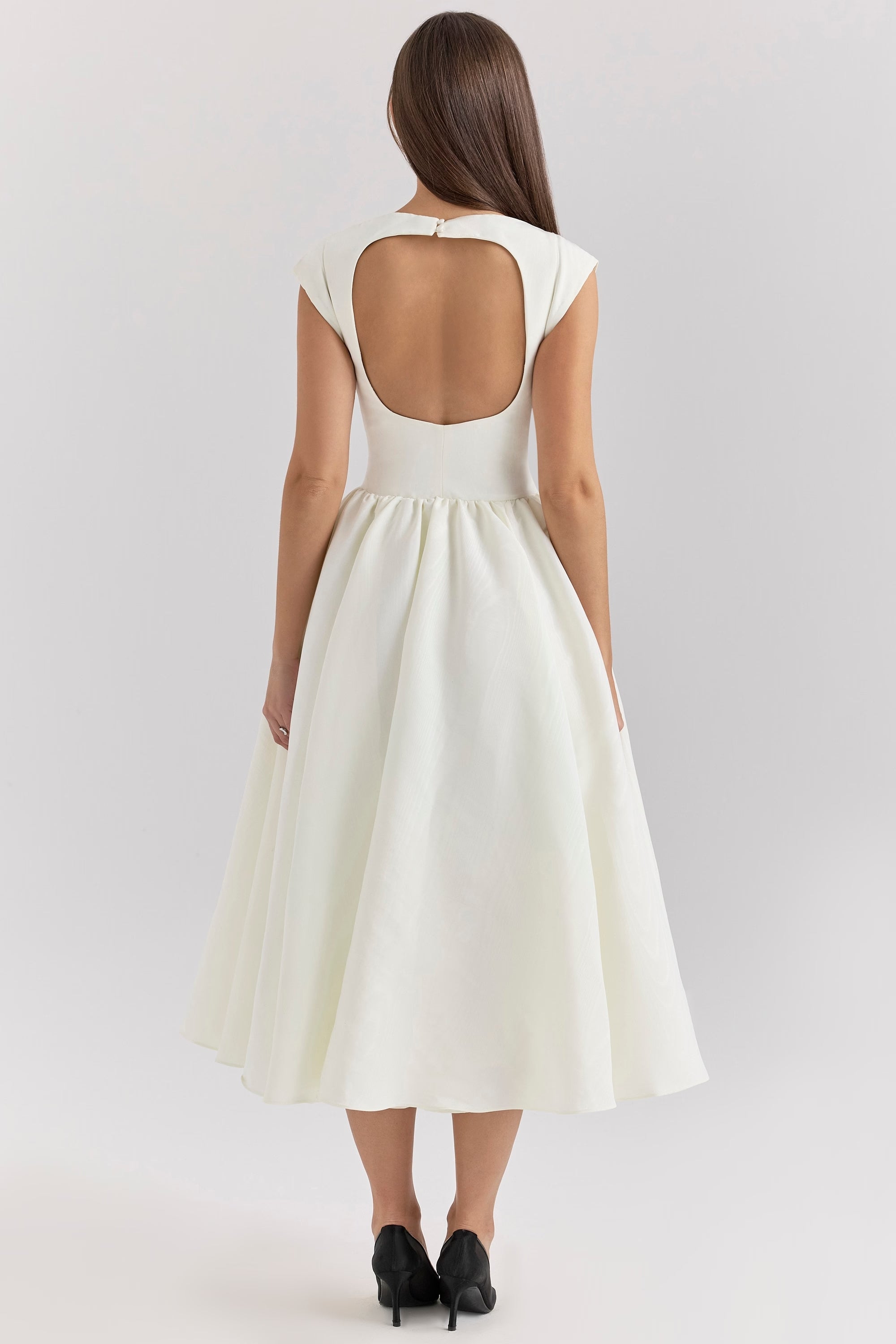 Victoria Elegant Midi Dress